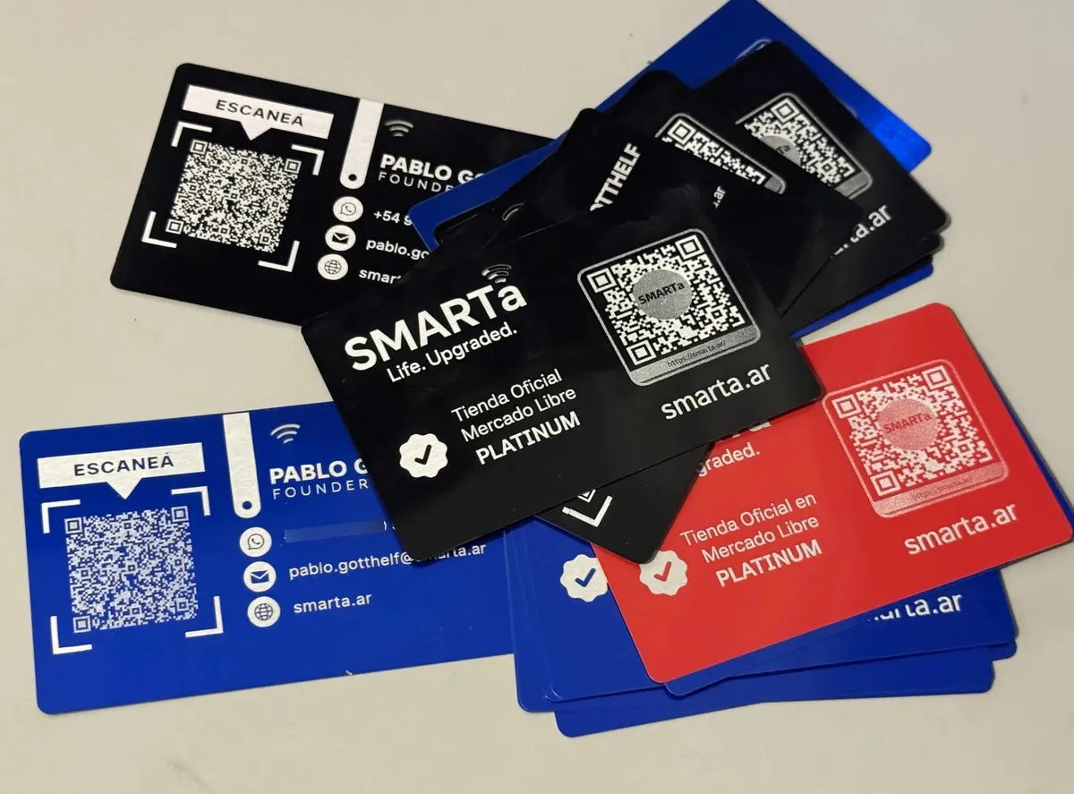Tarjeta personal de aluminio grabada con QR - vista 3
